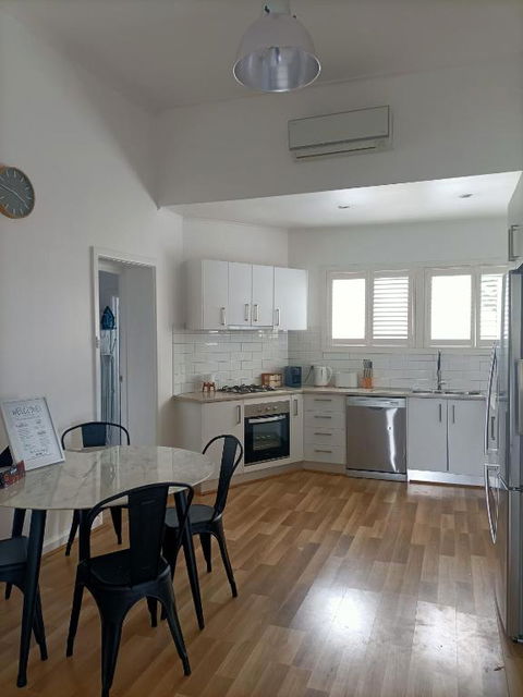 Peel Cottage - Grafton Accommodation 3