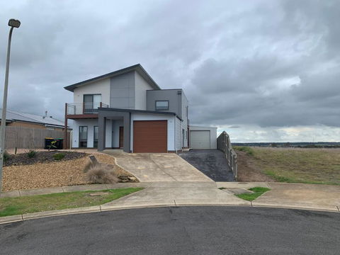 Peterborough Getaway - Grafton Accommodation 2