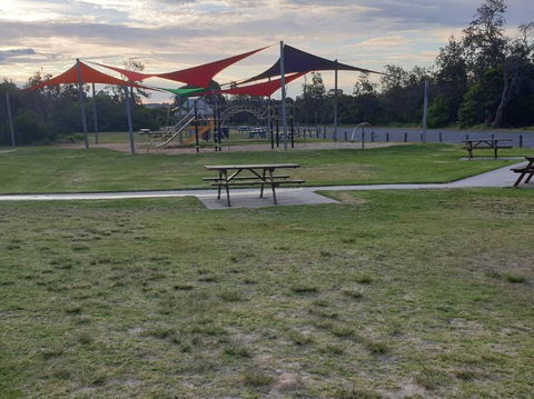 Play@Lakes - Grafton Accommodation 3