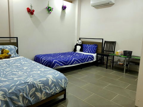 Quiet 2 Bedroom Farm House - Grafton Accommodation 3