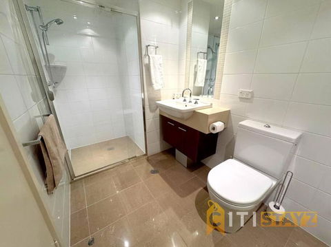 Pretty Penthouse - Close To ANU - Grafton Accommodation 2