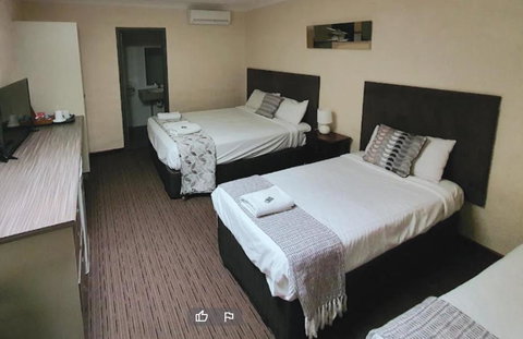 Prince Of Wales Hotel, Bunbury - Grafton Accommodation 2