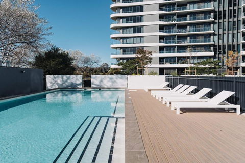 Pristine 2-Bed Apartment With Pool And BBQ - Grafton Accommodation 0