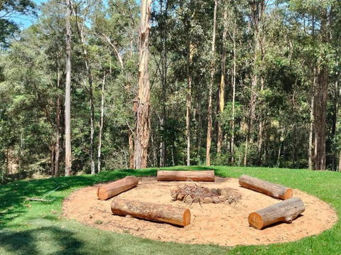 Private Bush & Beach Retreat - Grafton Accommodation 1