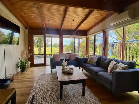 Prom Coast Oasis - Sandy Point - Grafton Accommodation 0