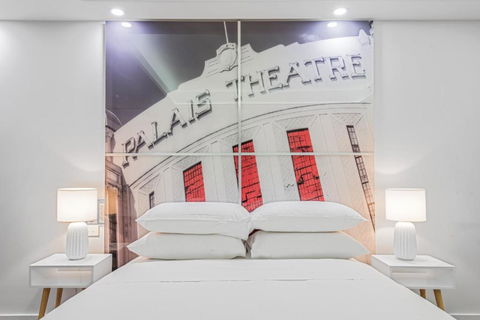 Quirky Studio With Sleek Decor In St Kilda - Grafton Accommodation 2