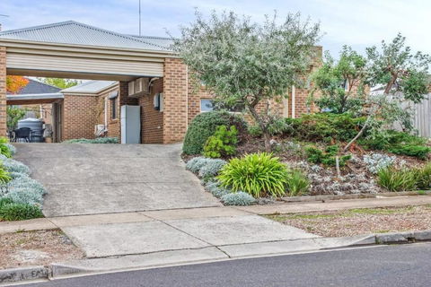 Reconnect On Daly I Epworth And Deakin - Grafton Accommodation 0