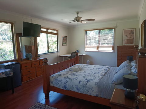 Quand0ng Valley Inn - The Hidden Waterfall Family Retreat - Grafton Accommodation 0