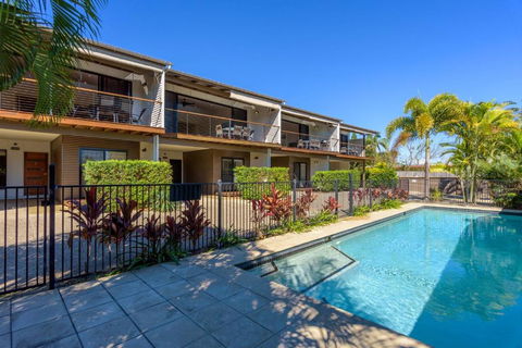Rainbow Surf 4 - Grafton Accommodation 1
