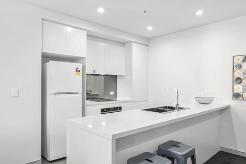 Astra Apartments Wollongong CBD - Grafton Accommodation 2