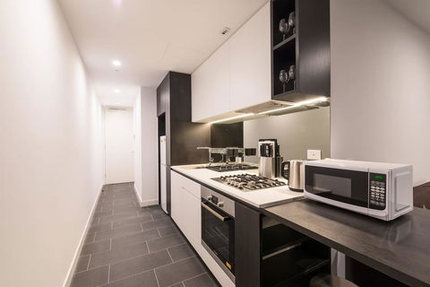Astrina Box Hill 2 Bed Apartment - Grafton Accommodation 2