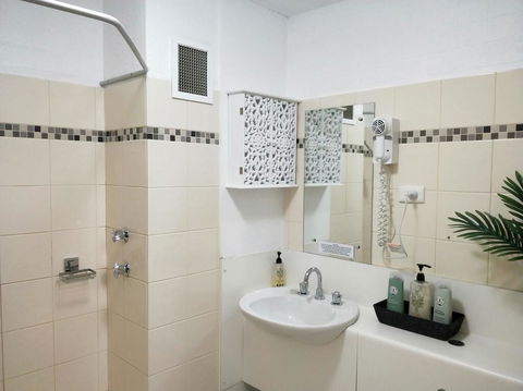 Atrium Private Stay Mandurah - Grafton Accommodation 0