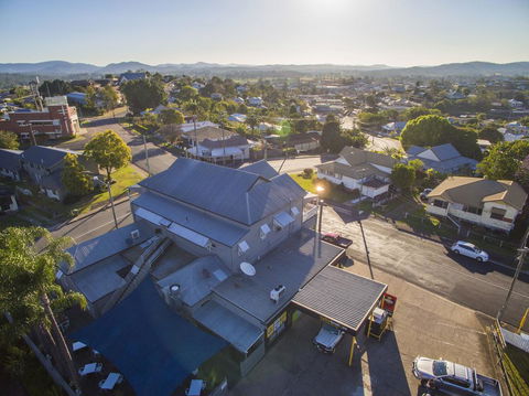 Australian Hotel - Gympie - Grafton Accommodation 1