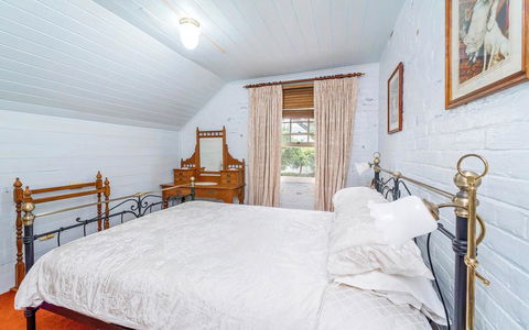 Azile 1875 Heritage Victorian Duplex - Grafton Accommodation 1