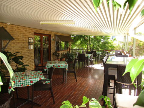 Barcaldine Country Motor Inn - Grafton Accommodation 0