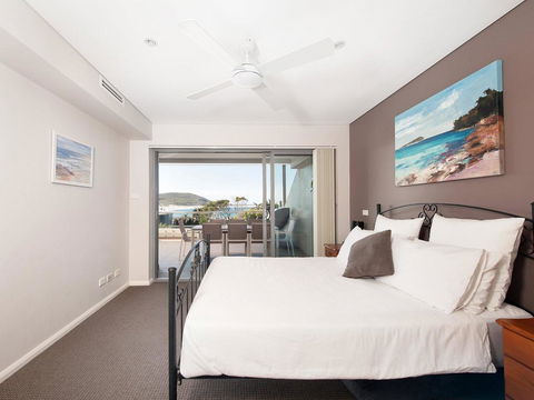 Barefoot Bliss @ Fingal Bay - Grafton Accommodation 2