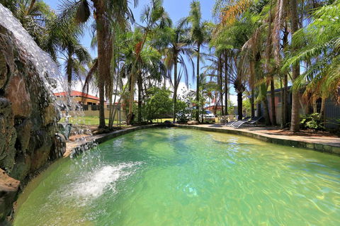Bargara Gardens Boutique Villas - Grafton Accommodation 1