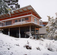 Base Camp Tasmania - Grafton Accommodation