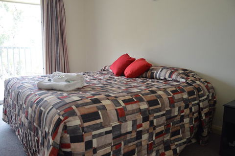 Bathurst Goldfields Motel - Grafton Accommodation 1