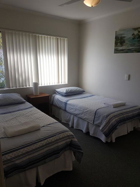 Bayshores Holiday Apartments - Grafton Accommodation 1