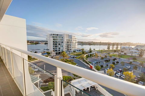 Bayview 701 - Grafton Accommodation 0