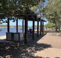 Bayz on the River - Grafton Accommodation