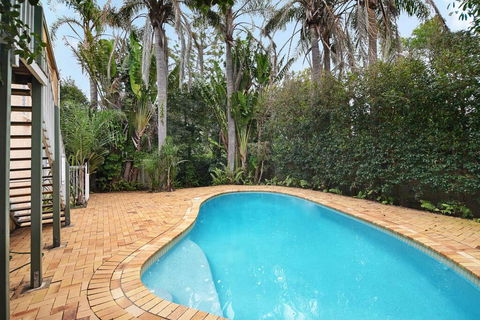 Beach Affair - 10 Callitris Crescent - Grafton Accommodation 0