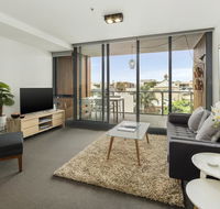 Beach Apartment Port Melbourne - Grafton Accommodation