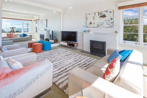 BEACH BELLE - MORNINGTON - Grafton Accommodation 3