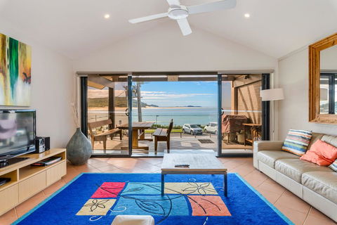 Beach Duplex 72b Marine Dr - Fingal Bay - Grafton Accommodation 3