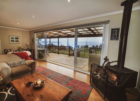 Beach House 'Aisling' - Grafton Accommodation 0