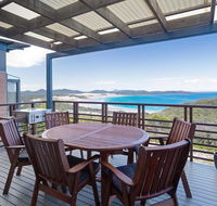 Beach House 7' 26 One Mile Close - air conditioned wifi foxtel linen - Grafton Accommodation