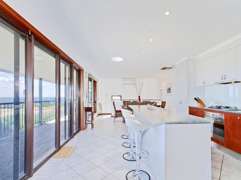 Beach House At Moana - Grafton Accommodation 3