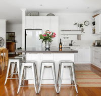 Beach House Avalon - Grafton Accommodation