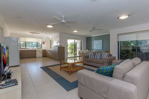 Beach House, Pacific Road, 1/20 - Grafton Accommodation 2