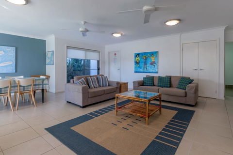Beach House, Pacific Road, 1/20 - Grafton Accommodation 3