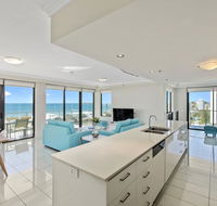 Beach on Sixth - Grafton Accommodation