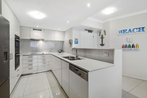 Beach On Sixth - Grafton Accommodation 2
