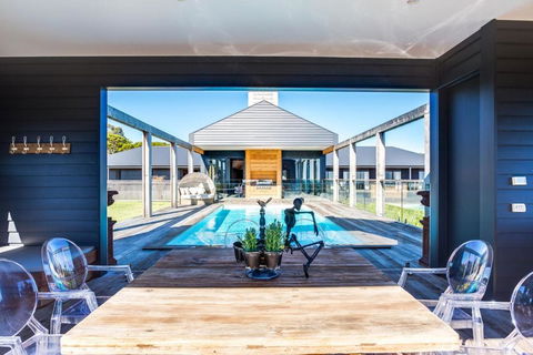 Red Hill Ridgeview Luxury Retreat - Grafton Accommodation 2