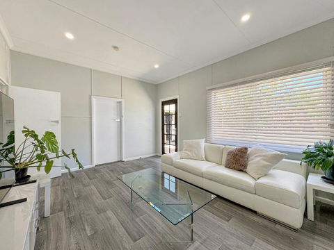 Relax At Gossan - Grafton Accommodation 3