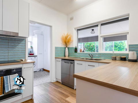 Renovated 3BR One Street To Beach - Grafton Accommodation 3