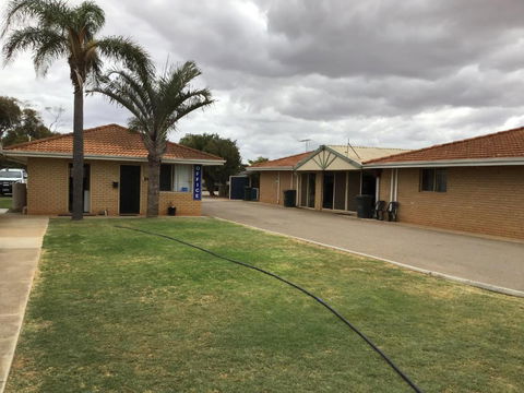 Rhodeside Lodge - Grafton Accommodation 0