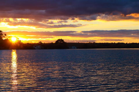 River Devine - Grafton Accommodation 3