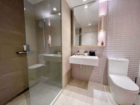 Riverside Retreat - Grafton Accommodation 3
