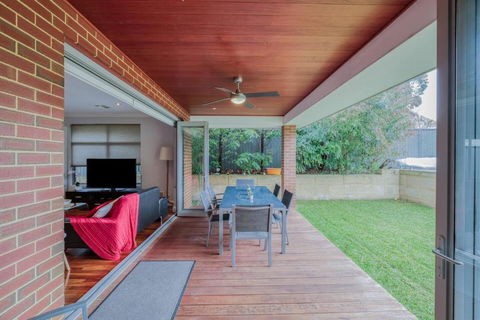 Rivervale Retreat - Spacious Family Living - Grafton Accommodation 2