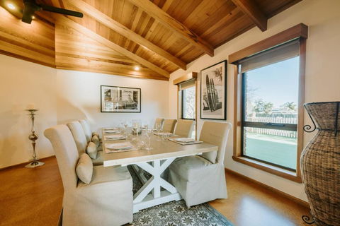 Riverview Retreat - Grafton Accommodation 2