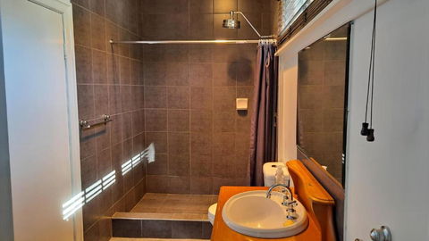 Rosemary Cottage - Grafton Accommodation 2