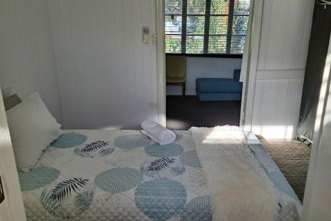 Rosemary Cottage - Grafton Accommodation 3