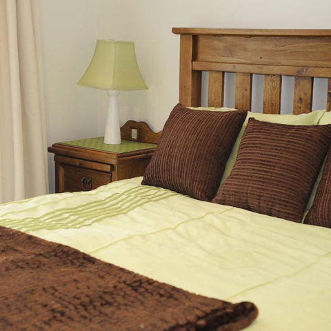 Robin Hill Retreat - Grafton Accommodation 0