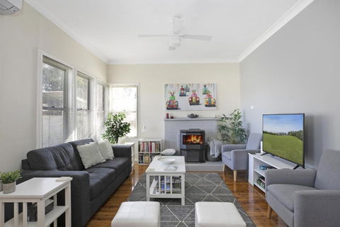 Ronelle Cottage - Grafton Accommodation 1